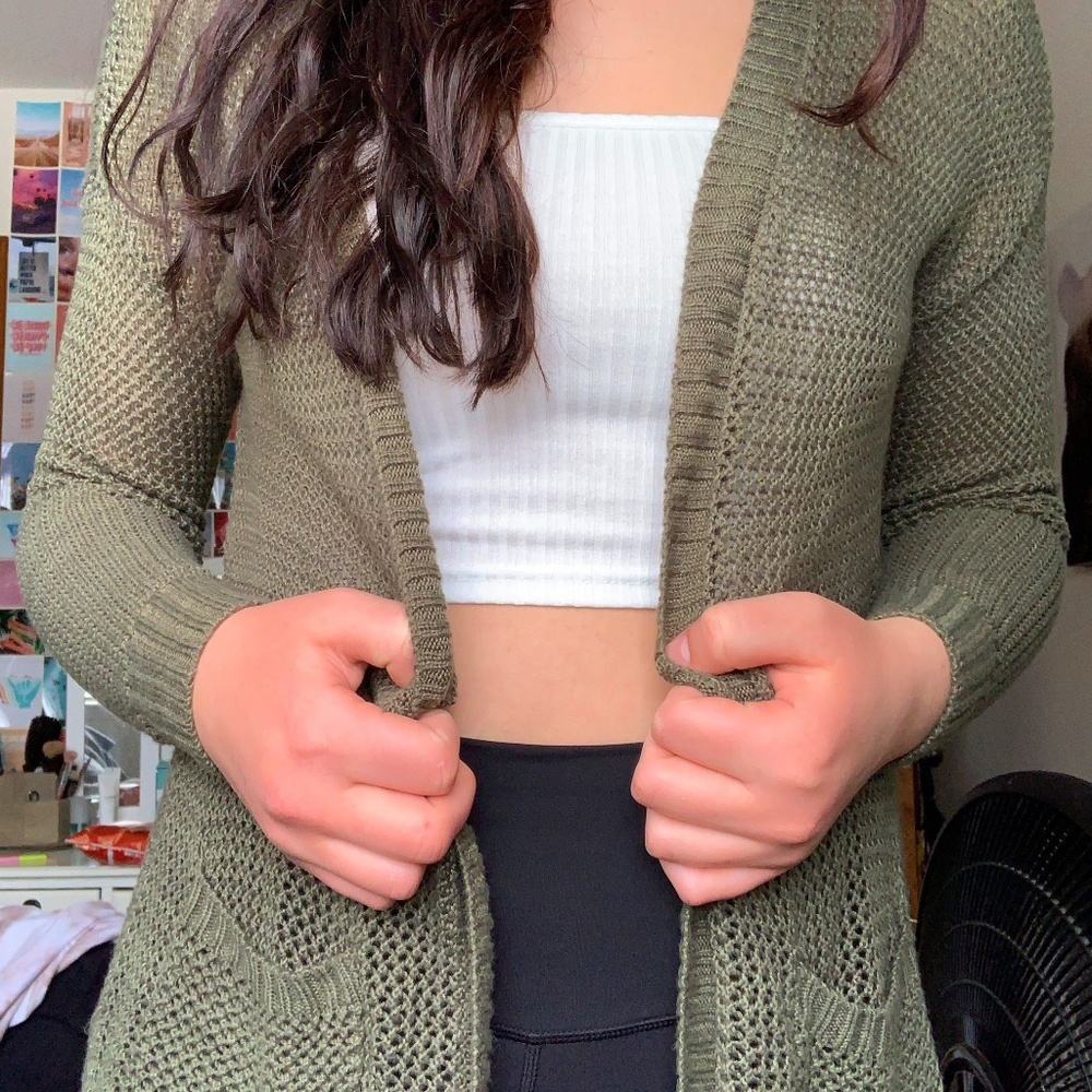Green Long Sleeve Cardigan Sweater with Pockets